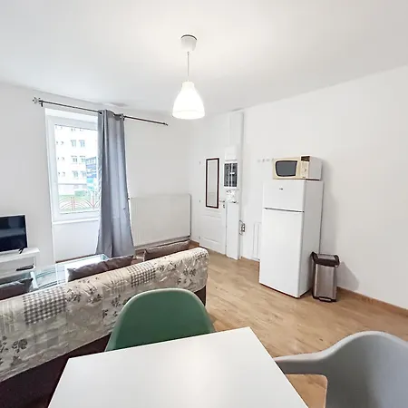 Appartement 002-T2 Cosy 2 A 4 Pers Lumineux Wifi & Parking à Audincourt Extérieur photo