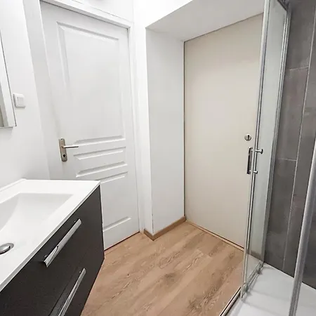 Appartement 002-T2 Cosy 2 A 4 Pers Lumineux Wifi & Parking à Audincourt Extérieur photo